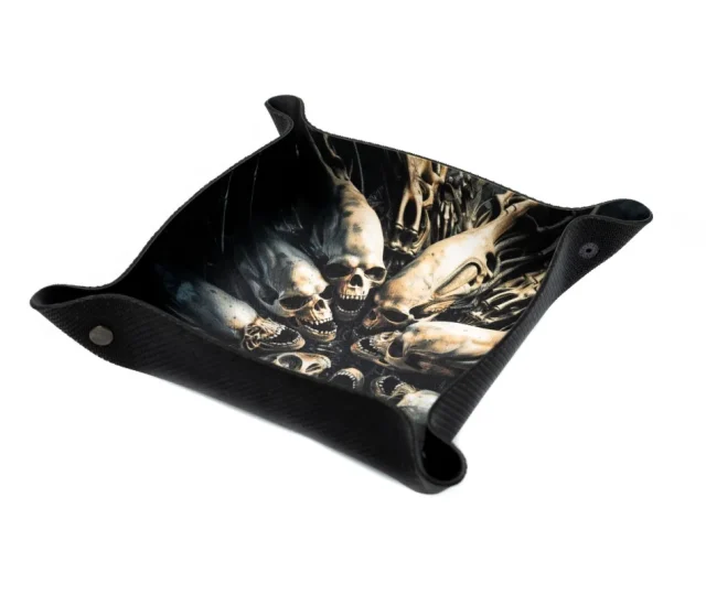 Dice Tray (22cm x 22cm) – Skulls Vásárold meg a Cardverse webshopban